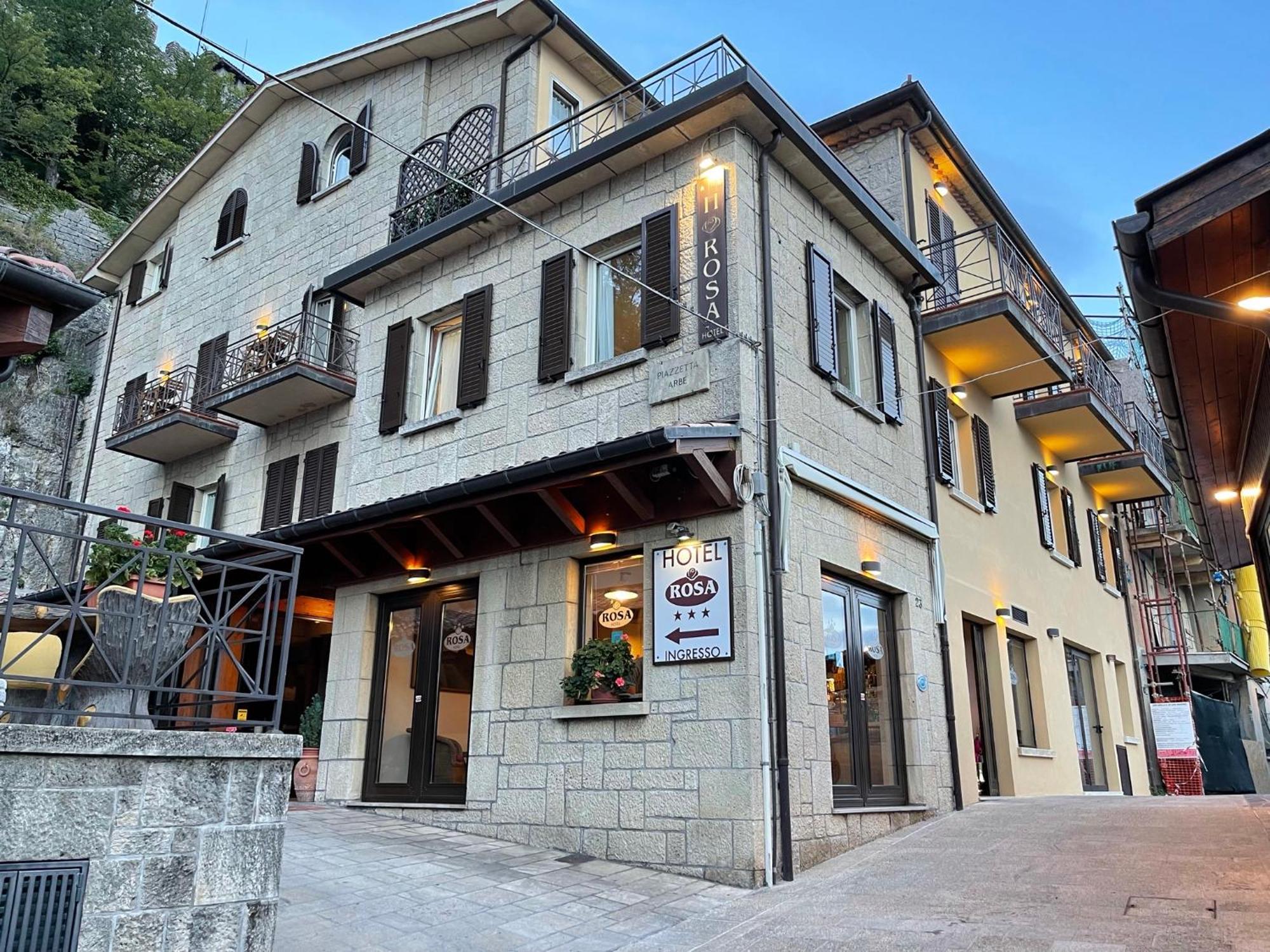 La Famosa Dimora Ambasciatore San Marino Bagian luar foto