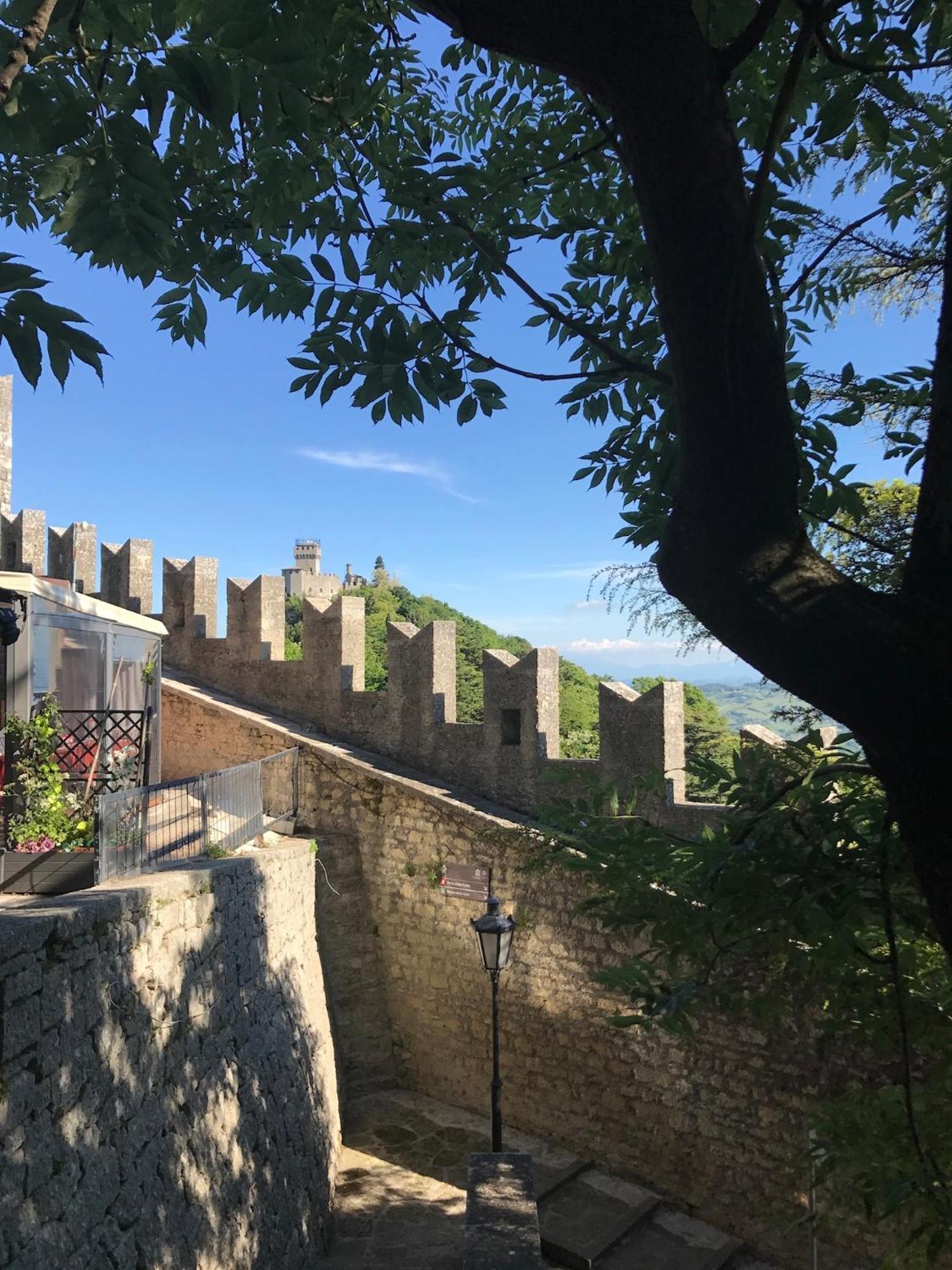La Famosa Dimora Ambasciatore San Marino Bagian luar foto